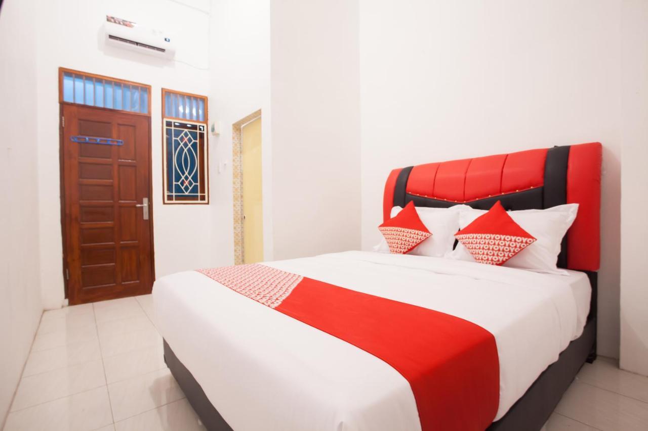 Hotel Oyo 1978 Indah Medan